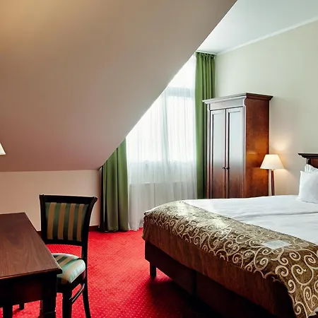 Готель Grand Royal 4*