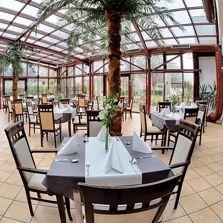 Готель Grand Royal 4*