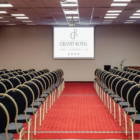 Grand Royal 4* Познань