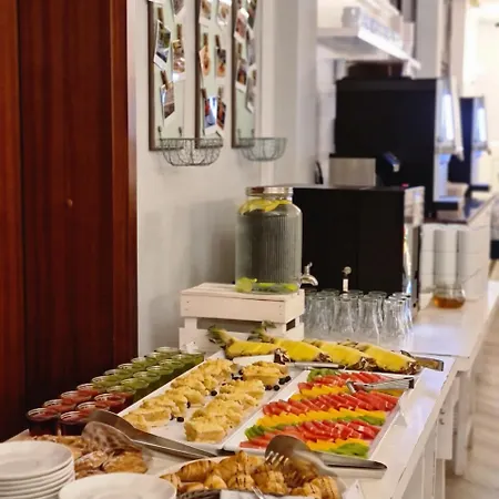 Готель Grand Royal 4*