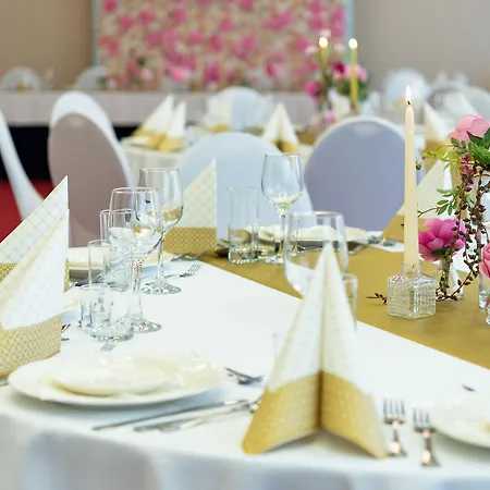 Grand Royal Готель