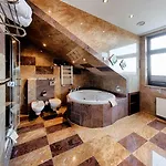 Grand Royal Hotel 4*