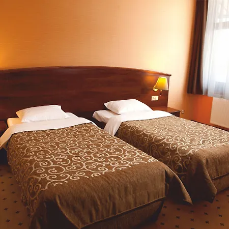 Grand Royal Hotel