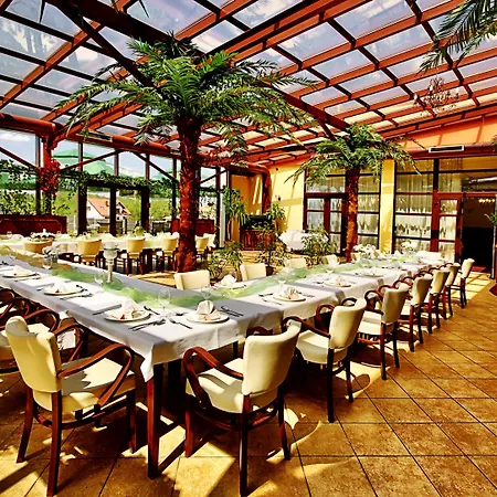 Hotel Grand Royal