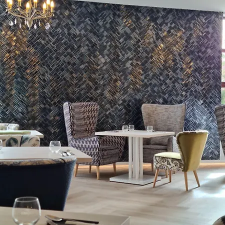 Grand Royal Hotel 4*