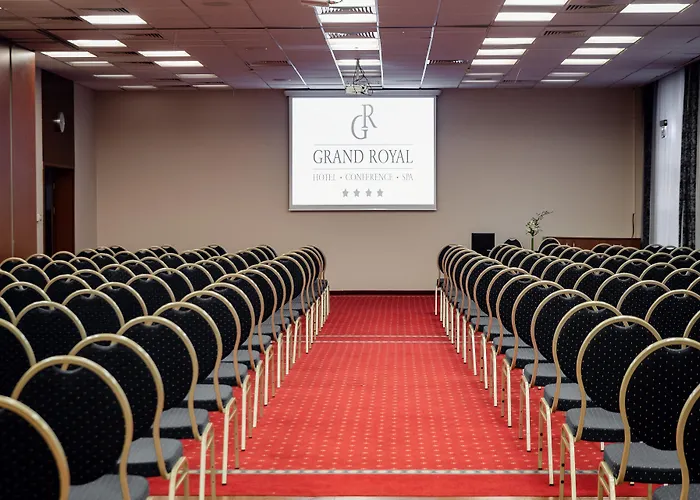 Grand Royal 4* Poznań